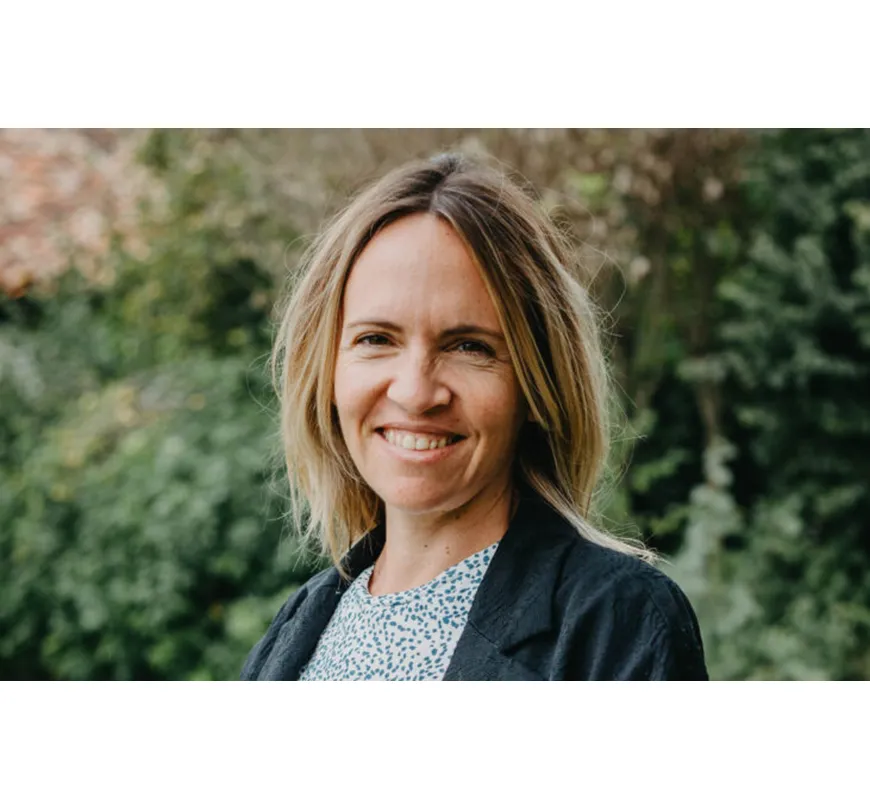 Marie-Laure Cuvelier